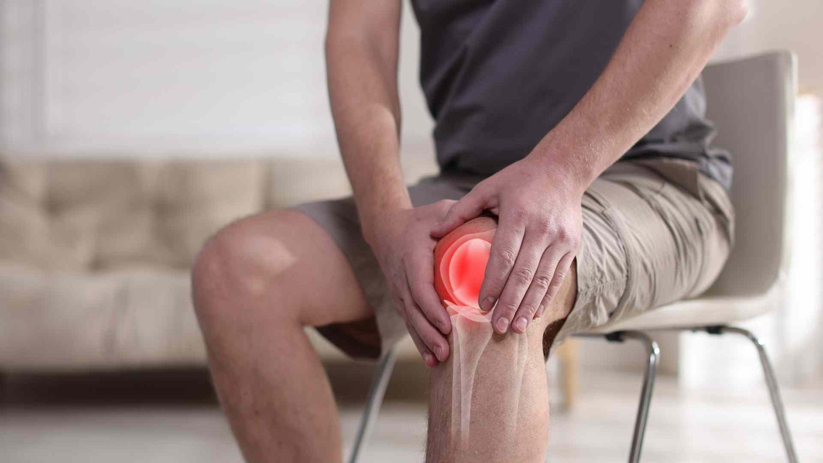 GP administering a knee joint injection at OUR GP Dundee